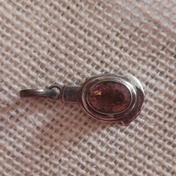 Multi Faceted Topaz 925 Silver Pendant - Picture 5 of 5